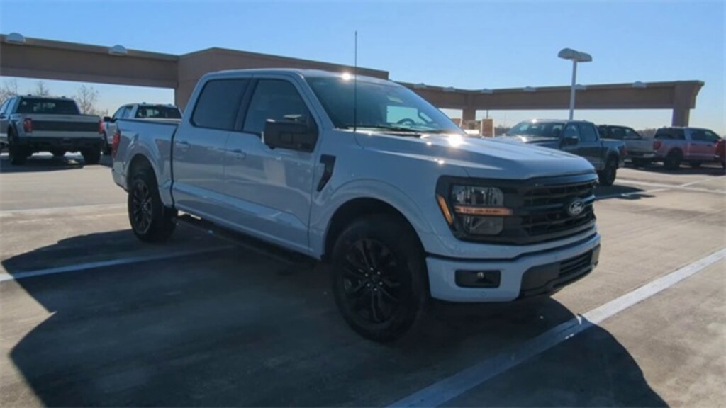 New 2026 Ford F-150 XLT Truck SuperCrew Cab