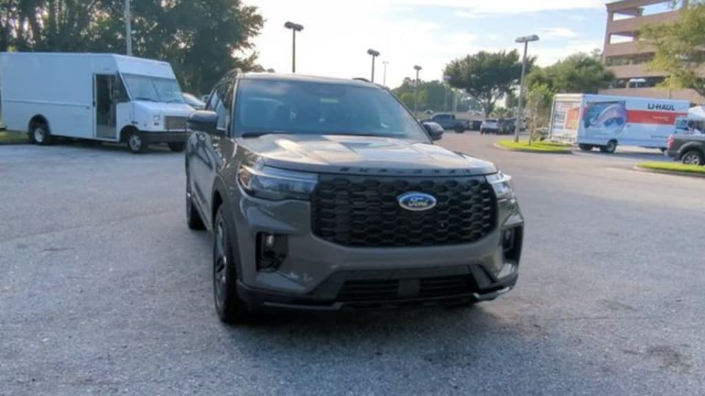 New 2026 Ford Explorer ST-Line SUV