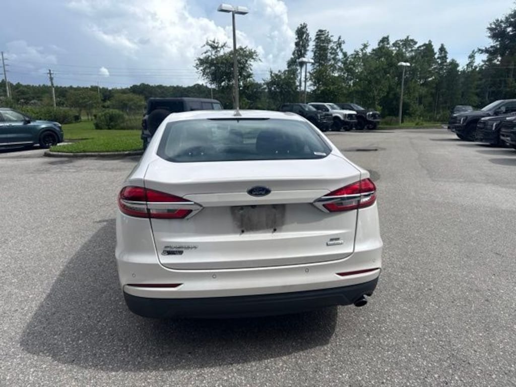 Certified 2019 Ford Fusion SE Sedan