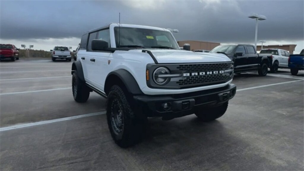 New 2025 Ford Bronco Badlands SUV