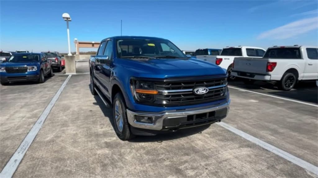 New 2025 Ford F-150 XLT Truck SuperCrew Cab