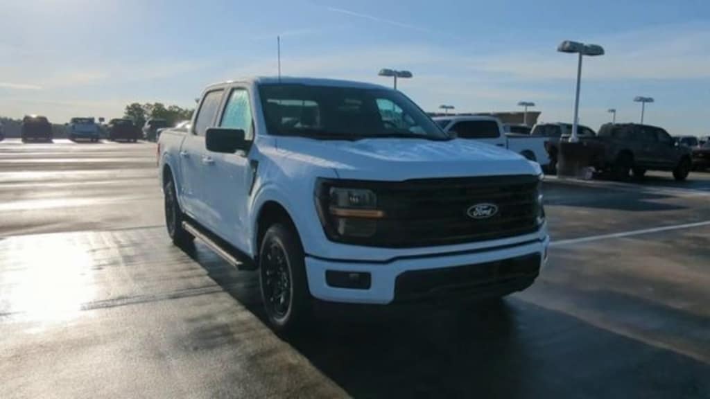 New 2026 Ford F-150 XLT Truck SuperCrew Cab