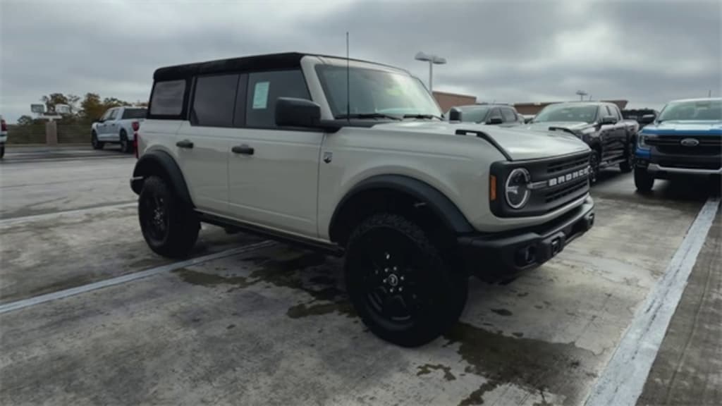 New 2025 Ford Bronco Big Bend SUV