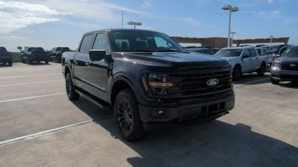 New 2026 Ford F-150 XLT Truck SuperCrew Cab