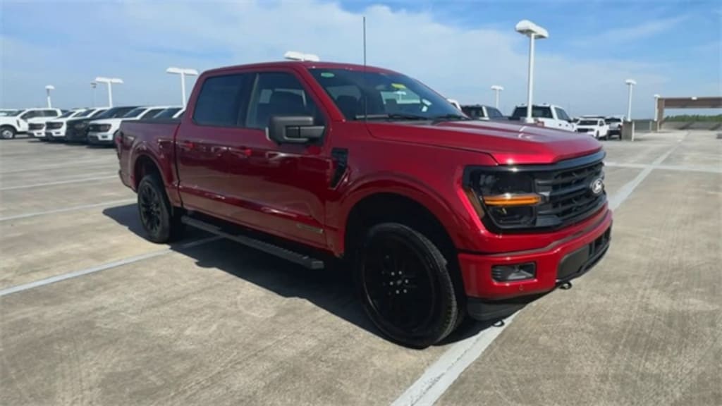 New 2025 Ford F-150 XLT Truck SuperCrew Cab