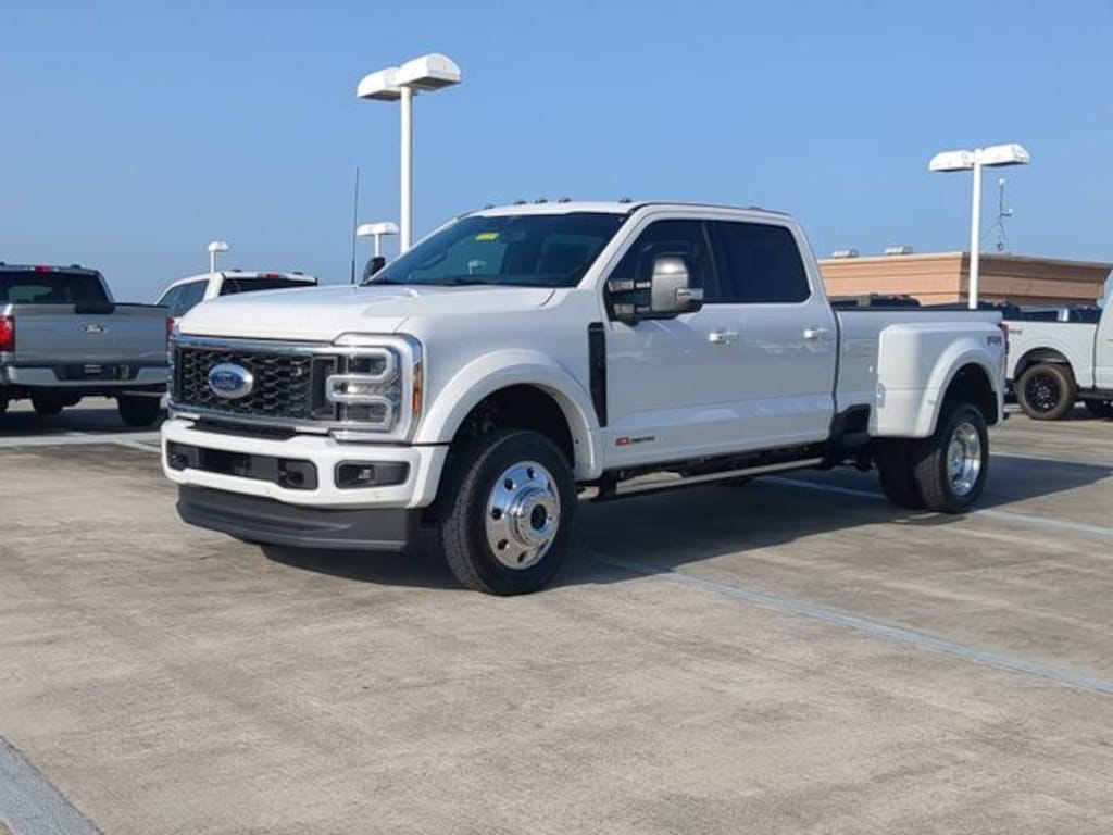New 2026 Ford F-450 Truck Crew Cab