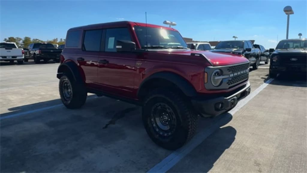 New 2025 Ford Bronco Badlands SUV
