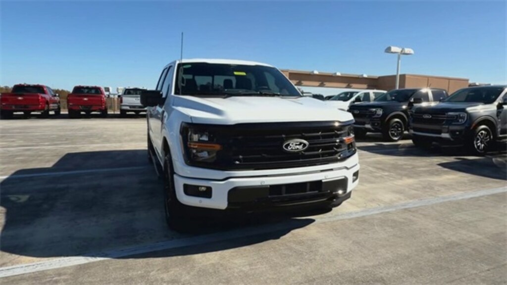 New 2025 Ford F-150 XLT Truck SuperCrew Cab