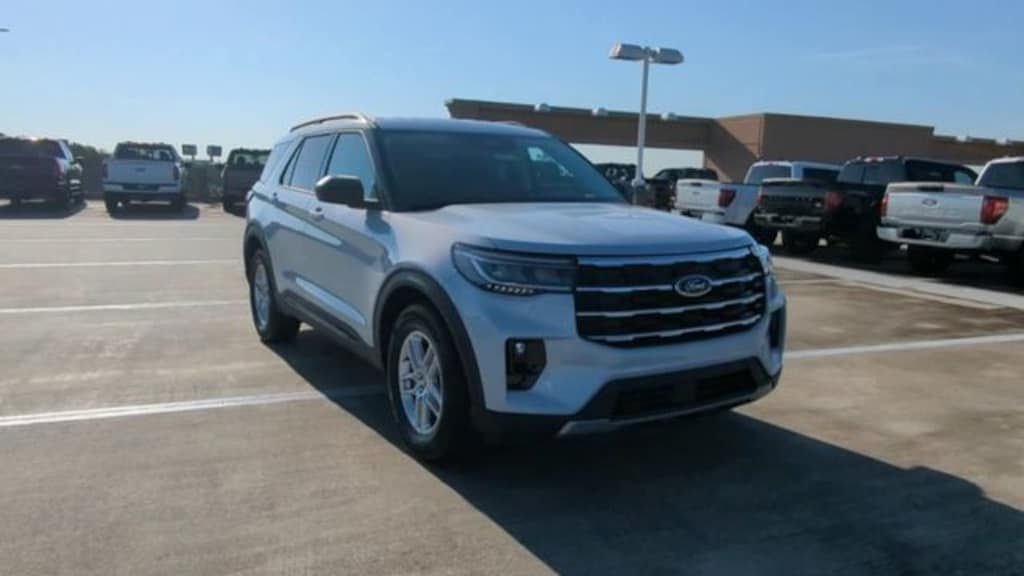 New 2026 Ford Explorer Active SUV