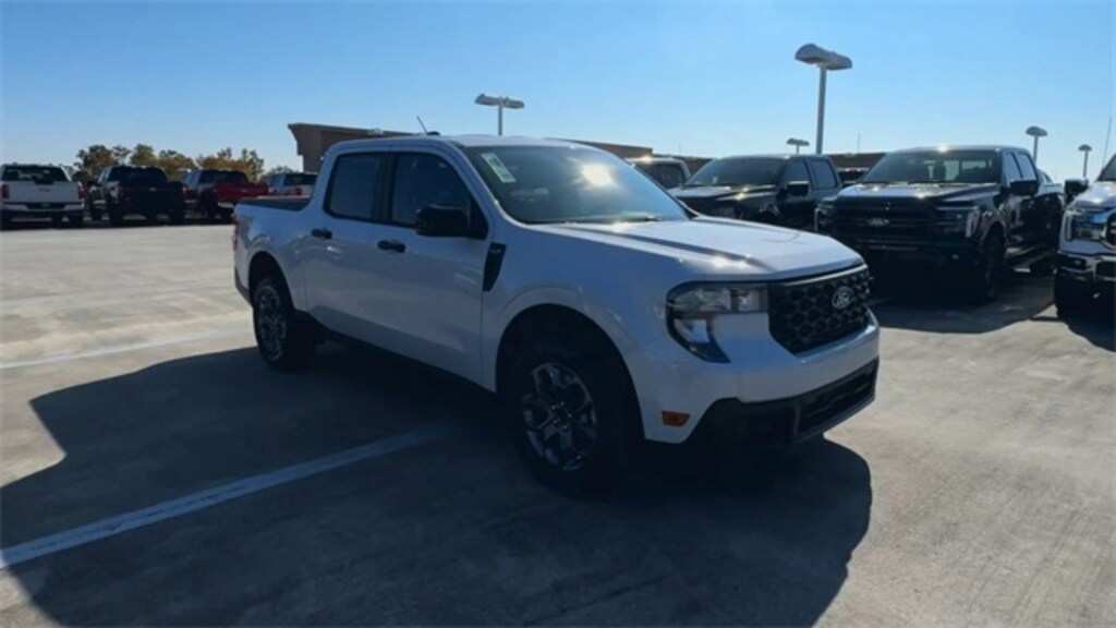 New 2025 Ford Maverick XLT Truck SuperCrew