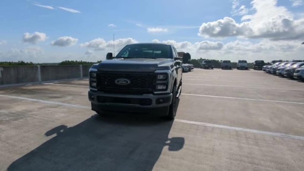 New 2026 Ford F-250 Truck Crew Cab