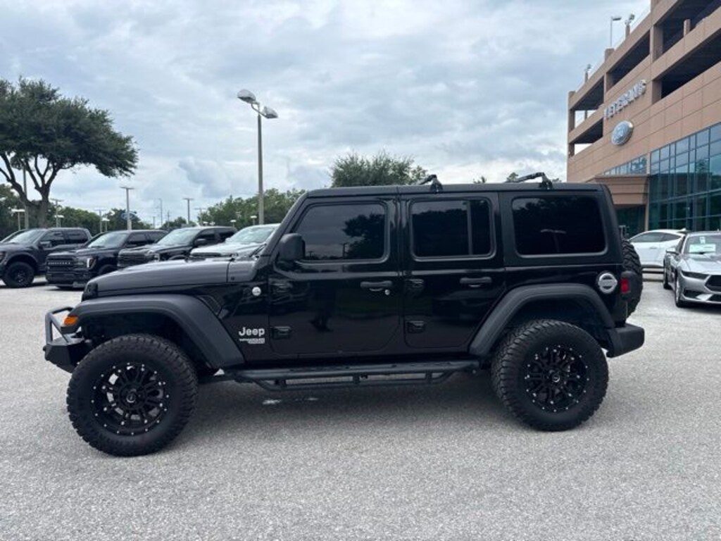 Used 2018 Jeep Wrangler Unlimited Sport S SUV