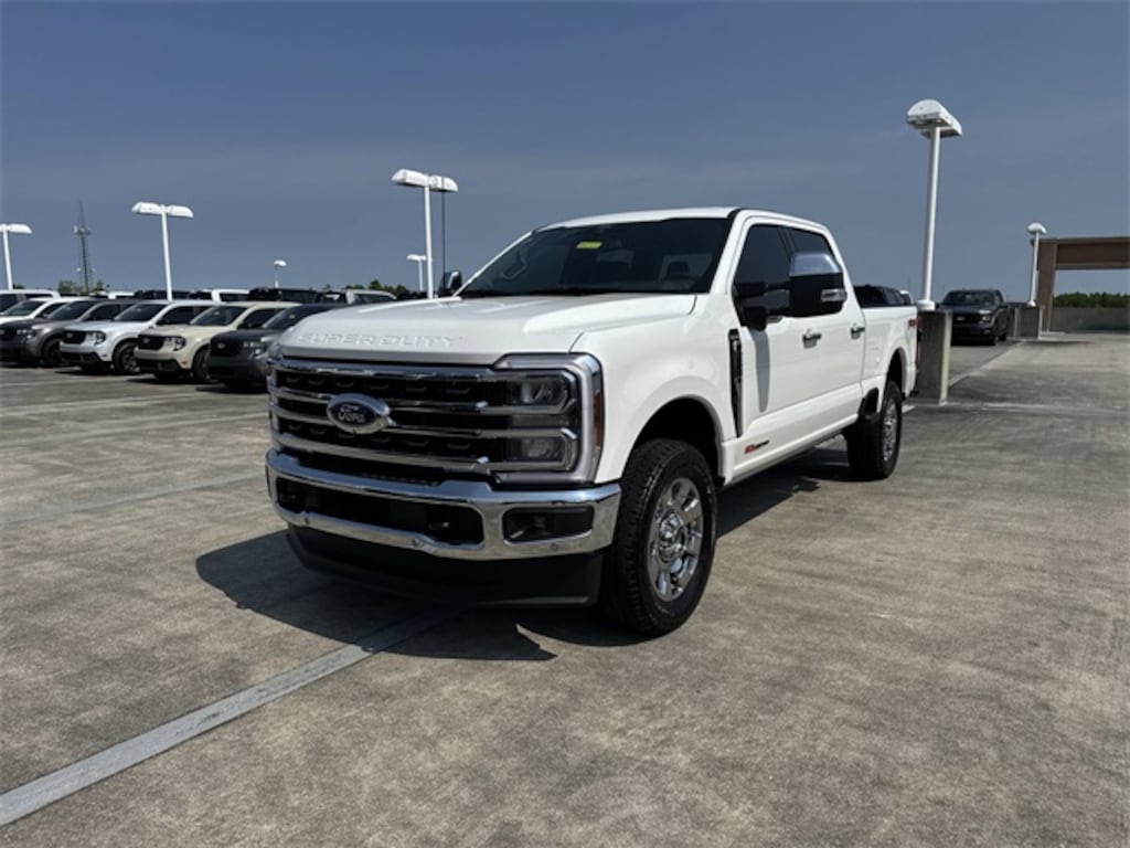 New 2025 Ford F-250 Truck Crew Cab