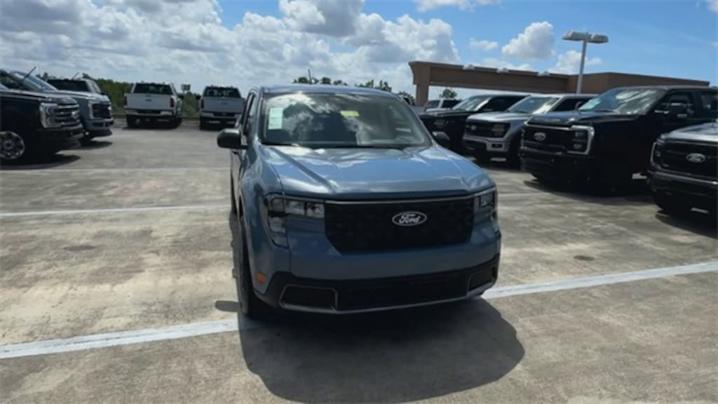 New 2025 Ford Maverick XLT Truck SuperCrew