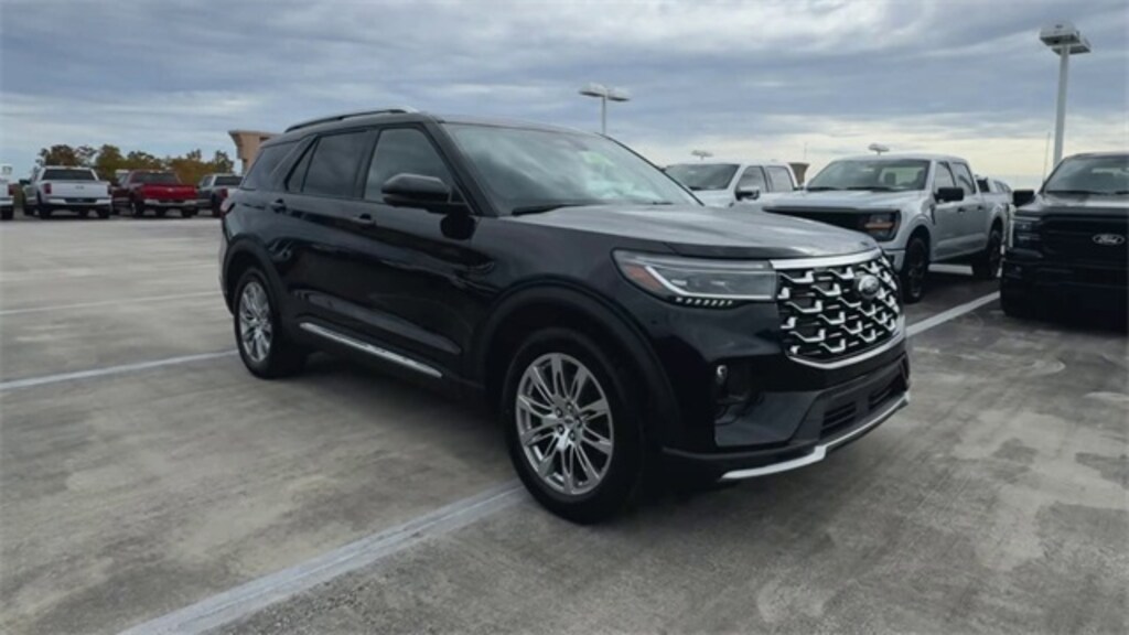 New 2026 Ford Explorer Platinum SUV