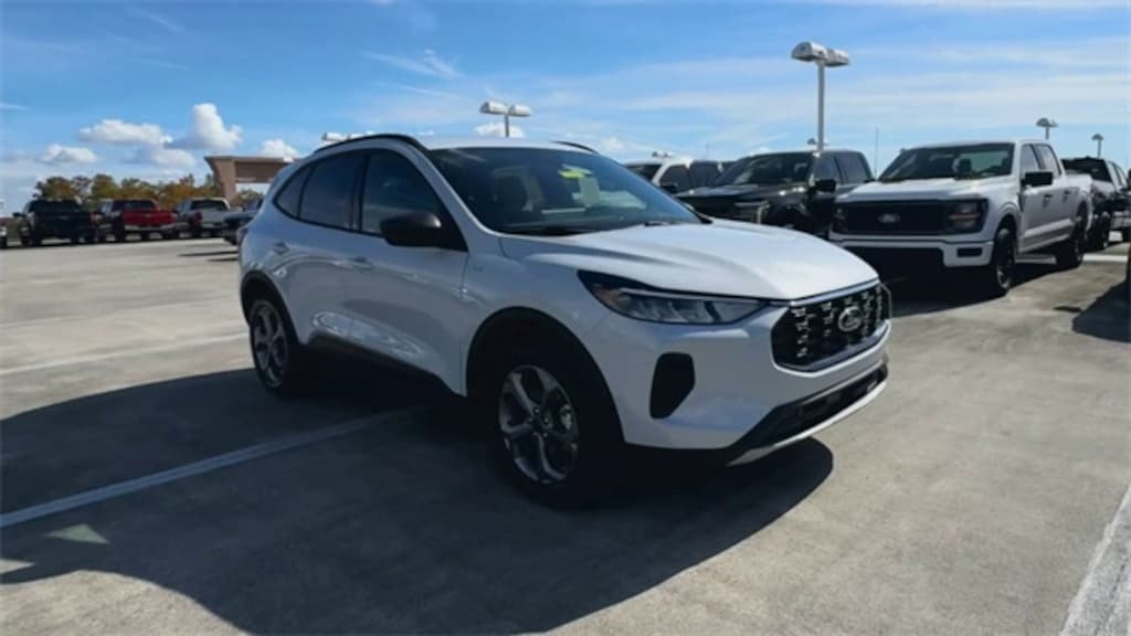 New 2026 Ford Escape ST-Line SUV