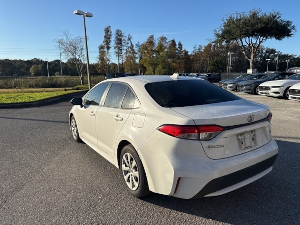 Certified 2021 Toyota Corolla LE Sedan