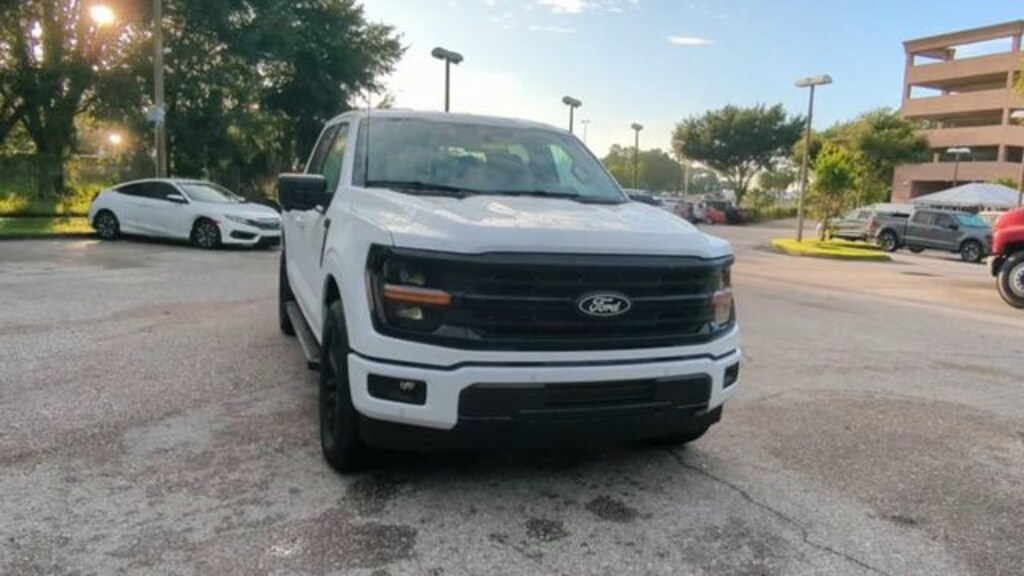 New 2026 Ford F-150 XLT Truck SuperCrew Cab