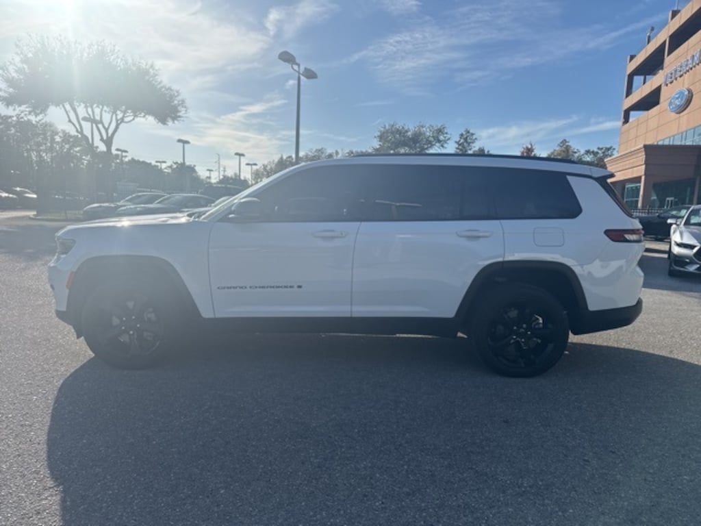 Certified 2025 Jeep Grand Cherokee L Altitude SUV