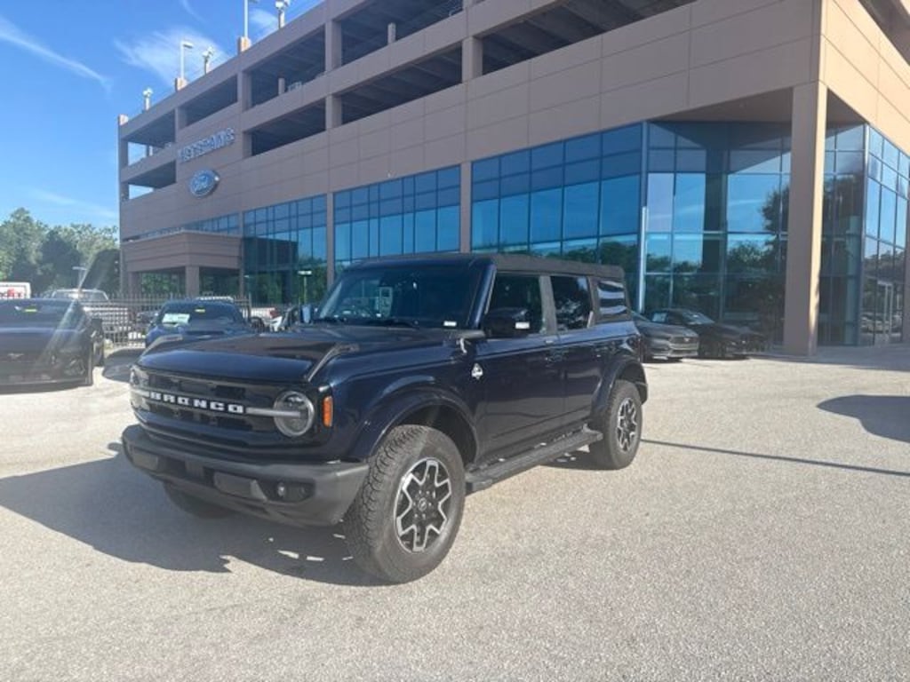 Used 2021 Ford Bronco Outer Banks SUV