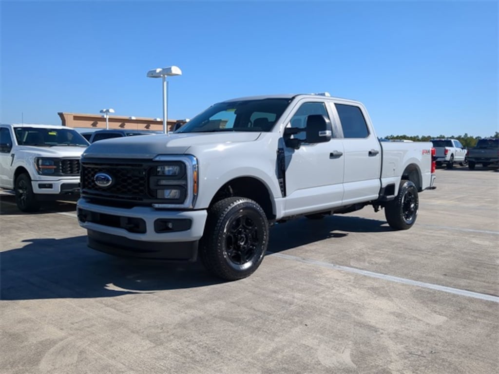 New 2026 Ford F-250 Truck Crew Cab