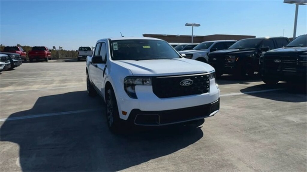 New 2025 Ford Maverick XLT Truck SuperCrew