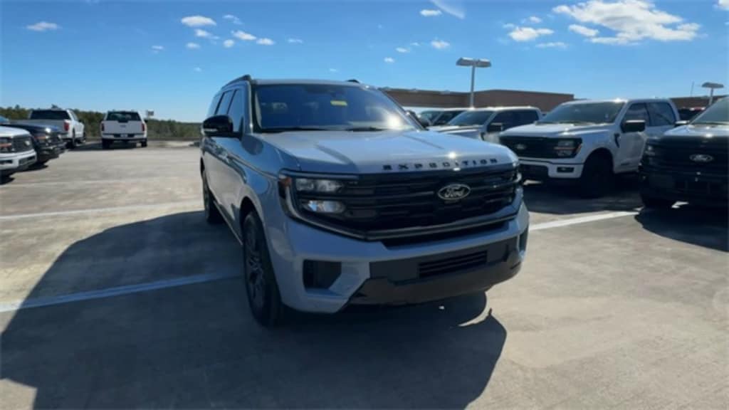 New 2025 Ford Expedition Platinum SUV