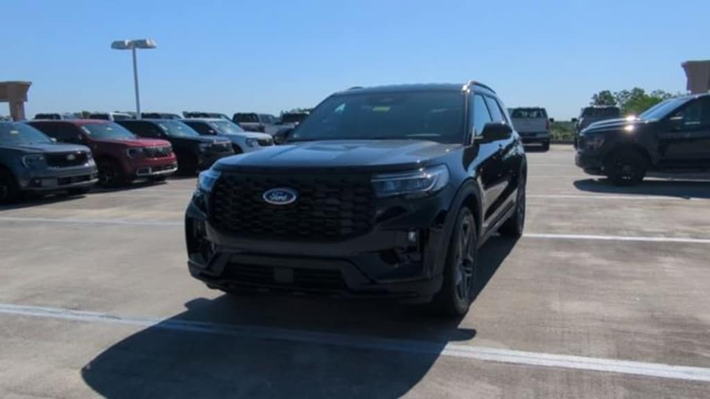 New 2026 Ford Explorer ST-Line SUV