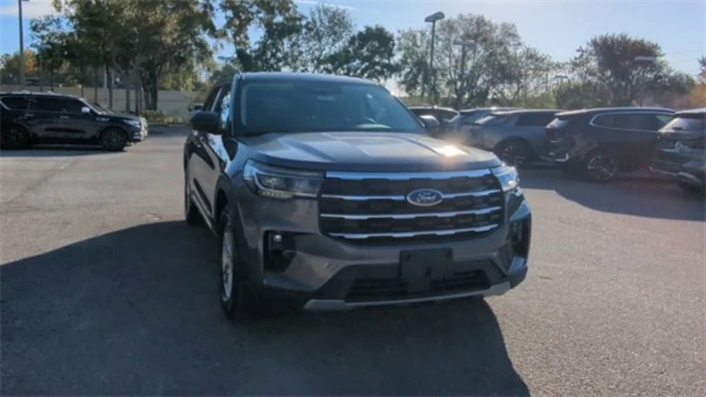 New 2025 Ford Explorer Active SUV
