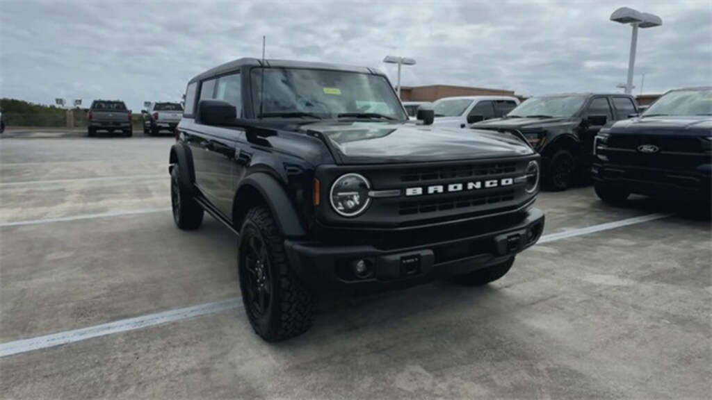 New 2025 Ford Bronco Big Bend SUV