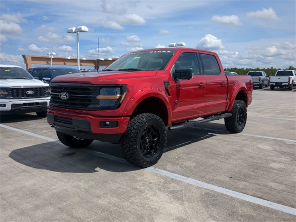 New 2025 Ford F-150 XLT Truck SuperCrew Cab