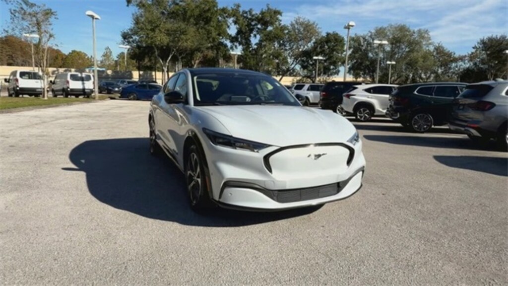 Used 2022 Ford Mustang Mach-E Premium SUV