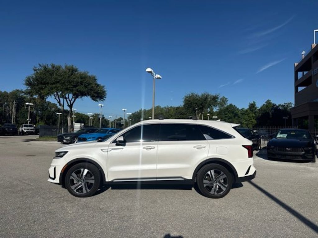 Used 2023 Kia Sorento Hybrid EX SUV
