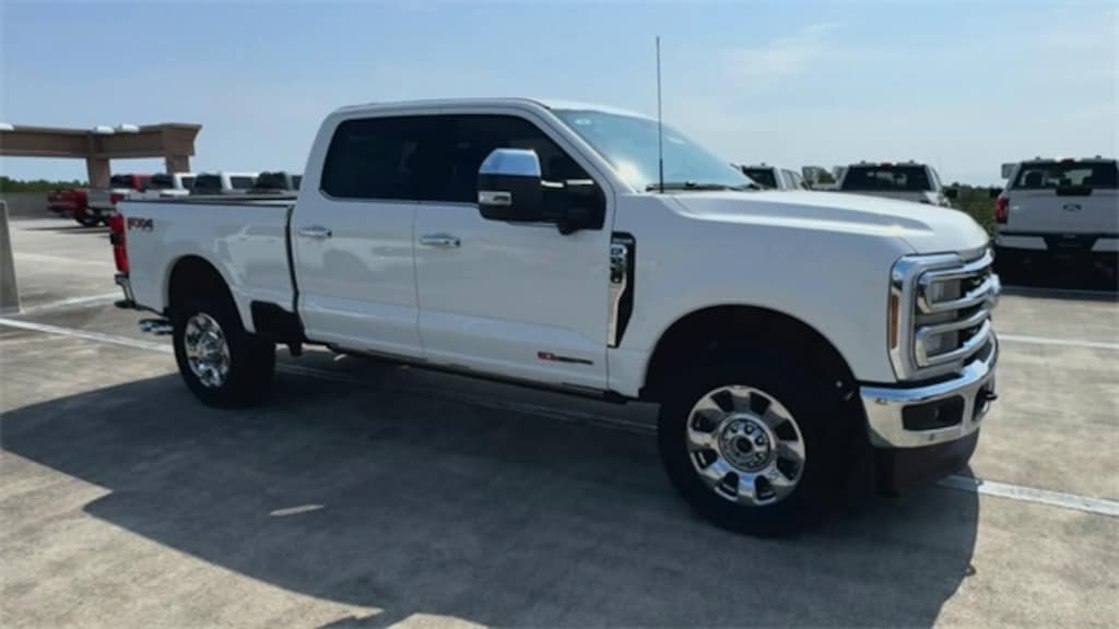 New 2025 Ford F-250 Truck Crew Cab