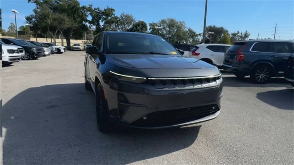 Certified 2025 Jeep Wagoneer S Launch Edition SUV