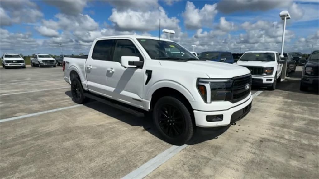 New 2025 Ford F-150 Lariat Truck SuperCrew Cab