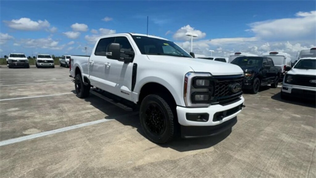 New 2025 Ford F-250 Truck Crew Cab