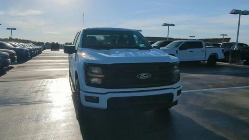 New 2026 Ford F-150 XLT Truck SuperCrew Cab