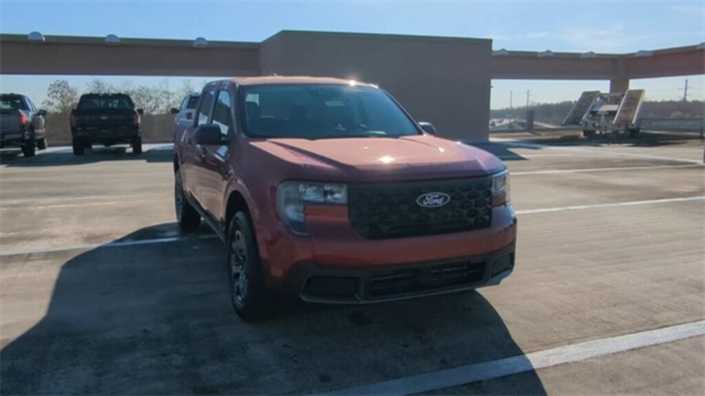 New 2026 Ford Maverick XLT Truck SuperCrew