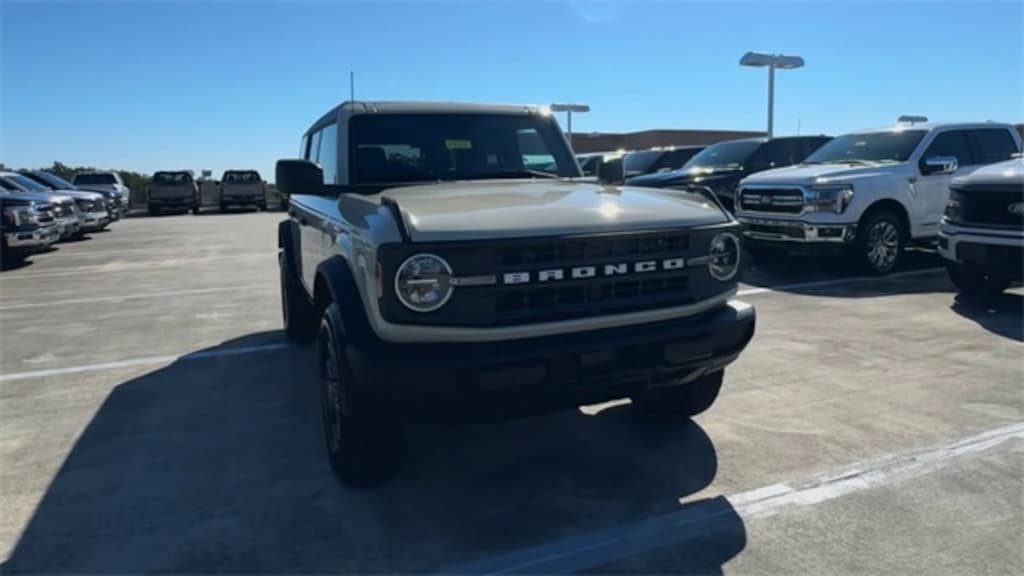 New 2025 Ford Bronco Big Bend SUV