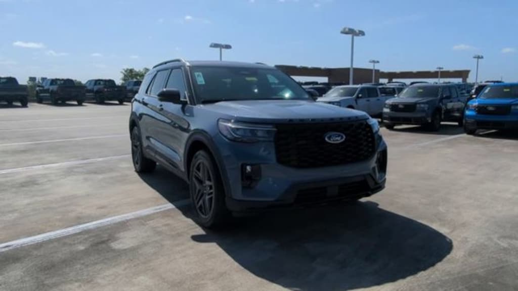 New 2026 Ford Explorer ST-Line SUV