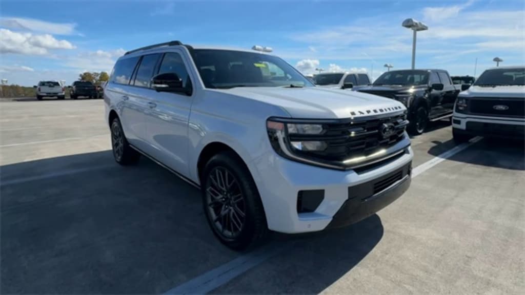 New 2025 Ford Expedition Max Platinum SUV