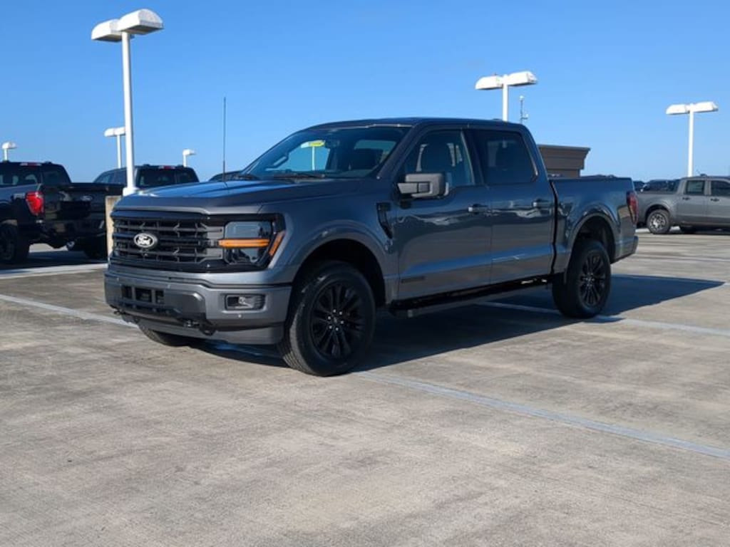 New 2026 Ford F-150 XLT Truck SuperCrew Cab