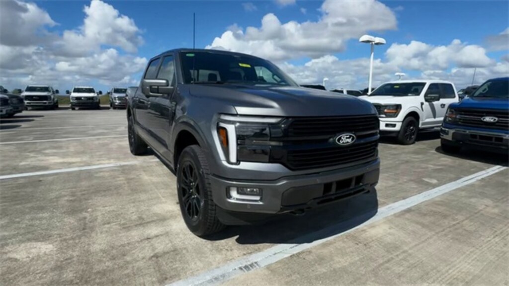 New 2025 Ford F-150 Platinum Truck SuperCrew Cab