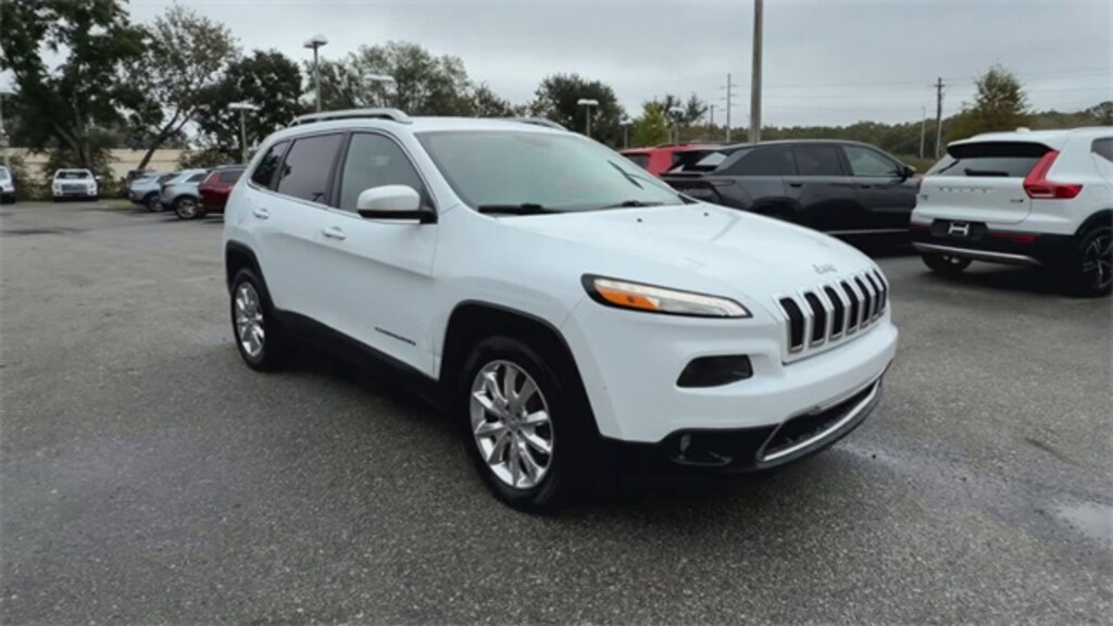 Used 2016 Jeep Cherokee Limited SUV