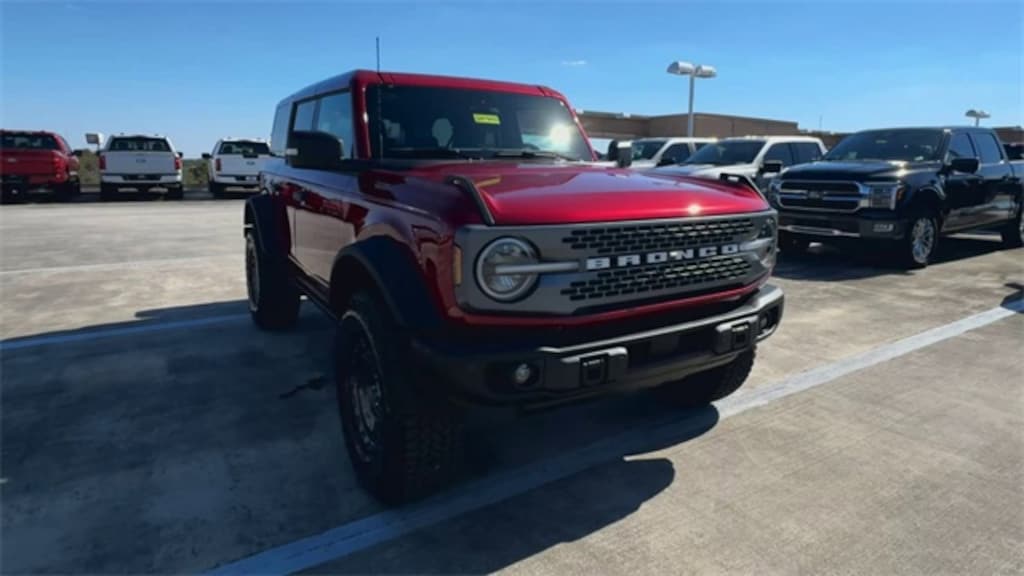 New 2025 Ford Bronco Badlands SUV