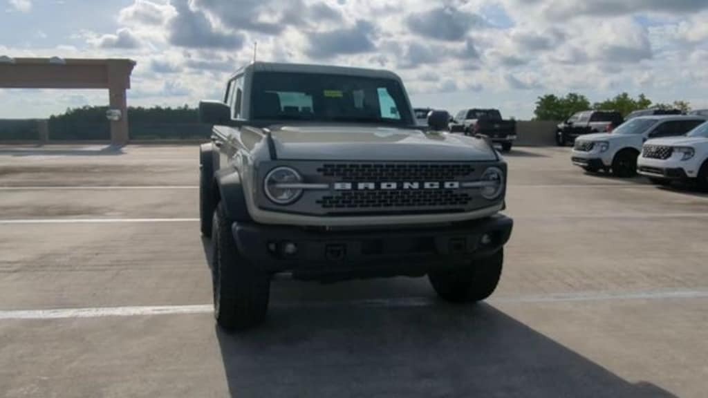 New 2026 Ford Bronco Badlands SUV
