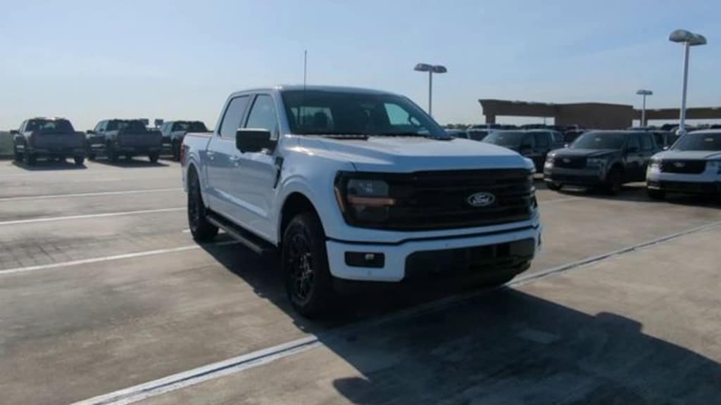 New 2026 Ford F-150 XLT Truck SuperCrew Cab