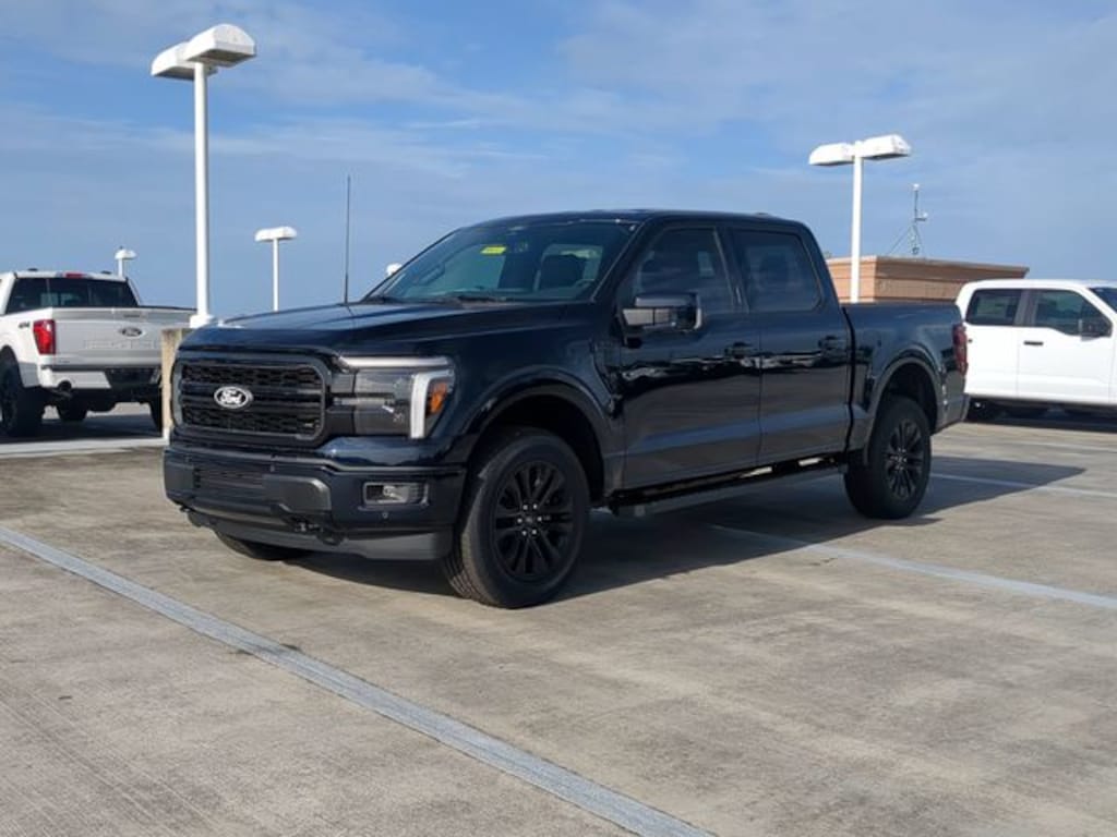 New 2026 Ford F-150 Lariat Truck SuperCrew Cab