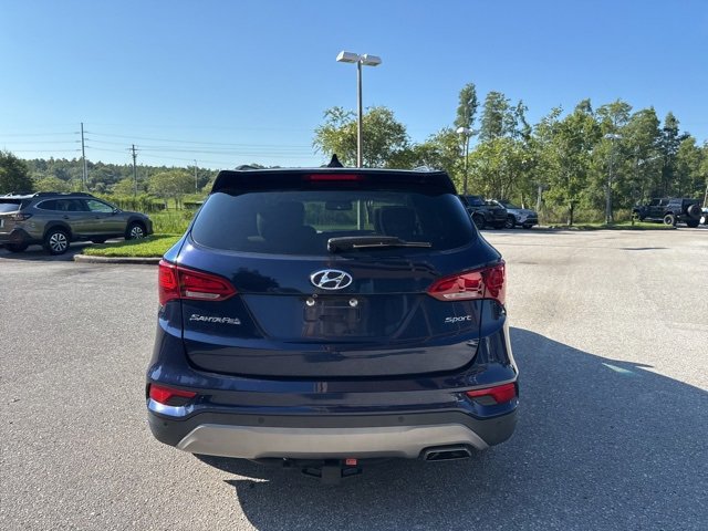 2018 Hyundai Santa Fe Sport photo 2